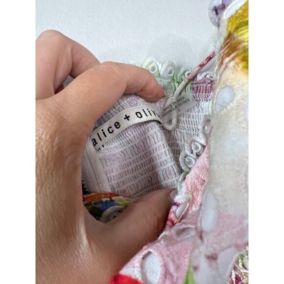 NEW Alice + Olivia Fina Smocked Eyelet Dawn Floral Mini Dress Multi Color Size 0 - Picture 4 of 7
